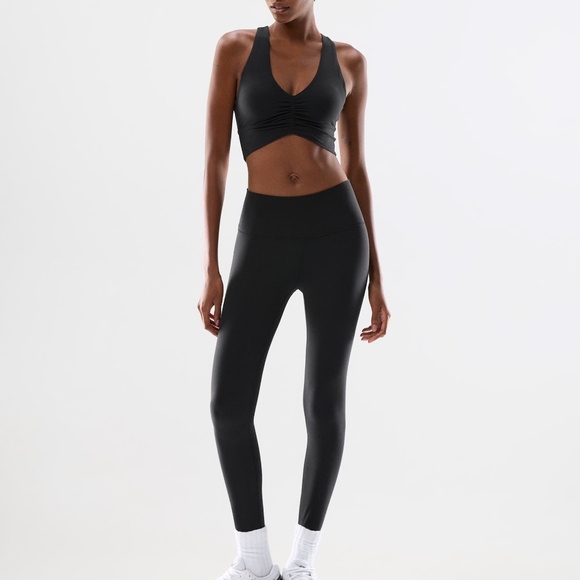 TNA Golden BUTTER Volley Sports Bra Black Small - Picture 4 of 7